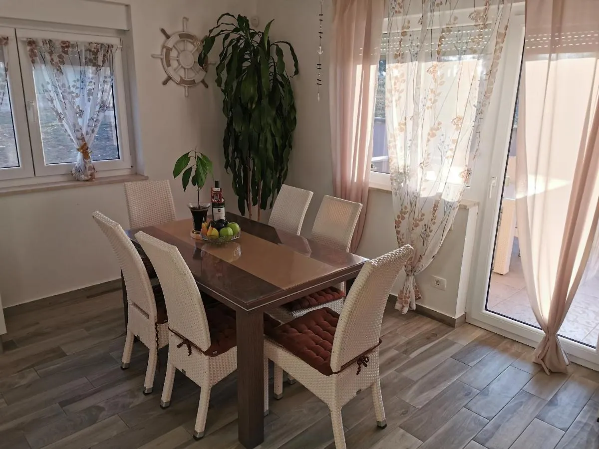 Casa Matea - 90 M From The Sea, New Private Swimming Pool Apartment Pula Croatia