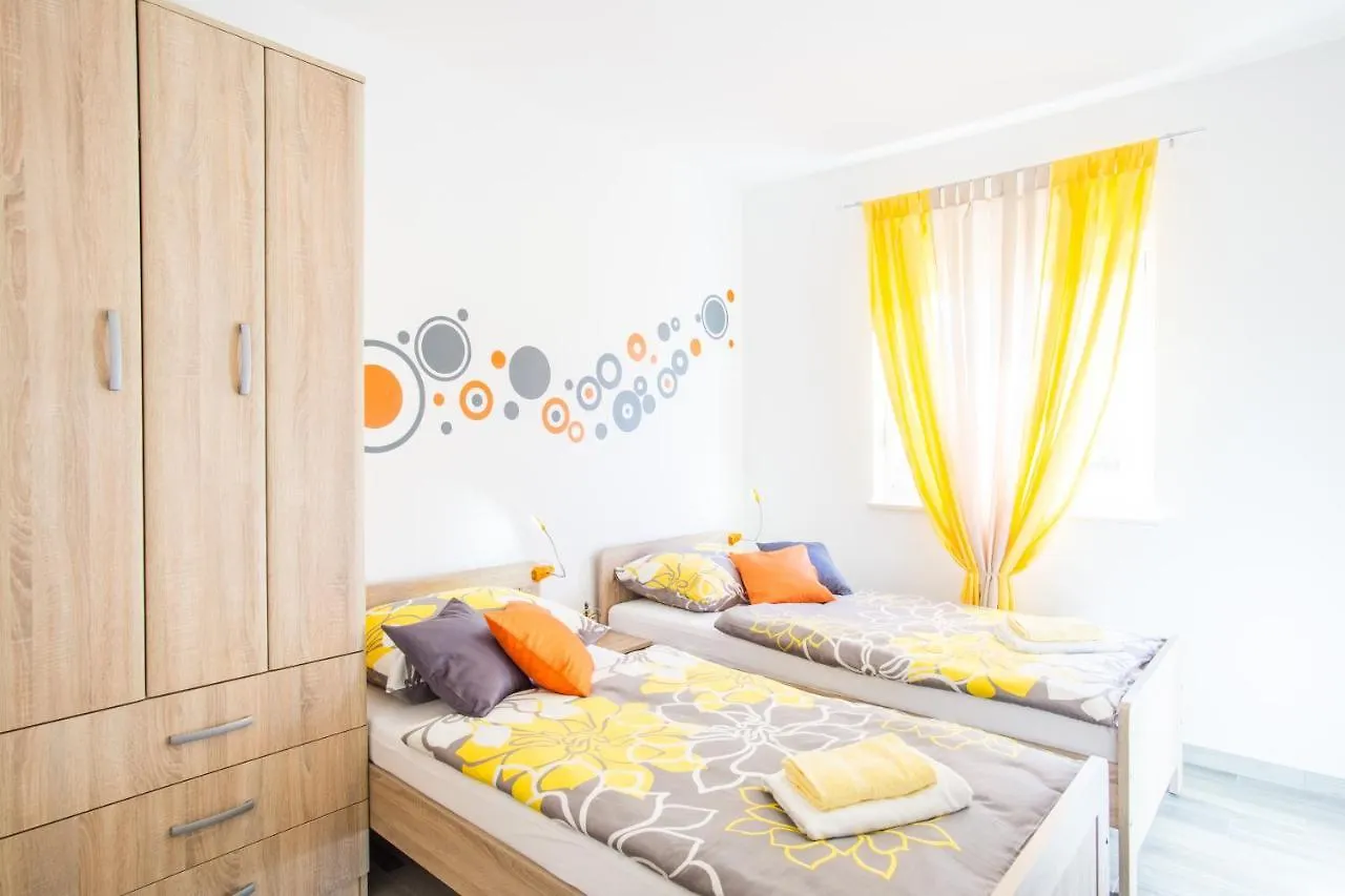 Casa Matea - 90 M From The Sea, New Private Swimming Pool Apartment Pula 0*,  Croatia