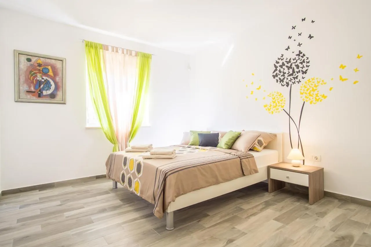 Casa Matea - 90 M From The Sea, New Private Swimming Pool Apartment Pula Croatia